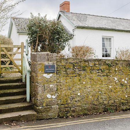 May Tree Cottage Manorbier 5 Mins From The Beach Sleeps 4 エクステリア 写真